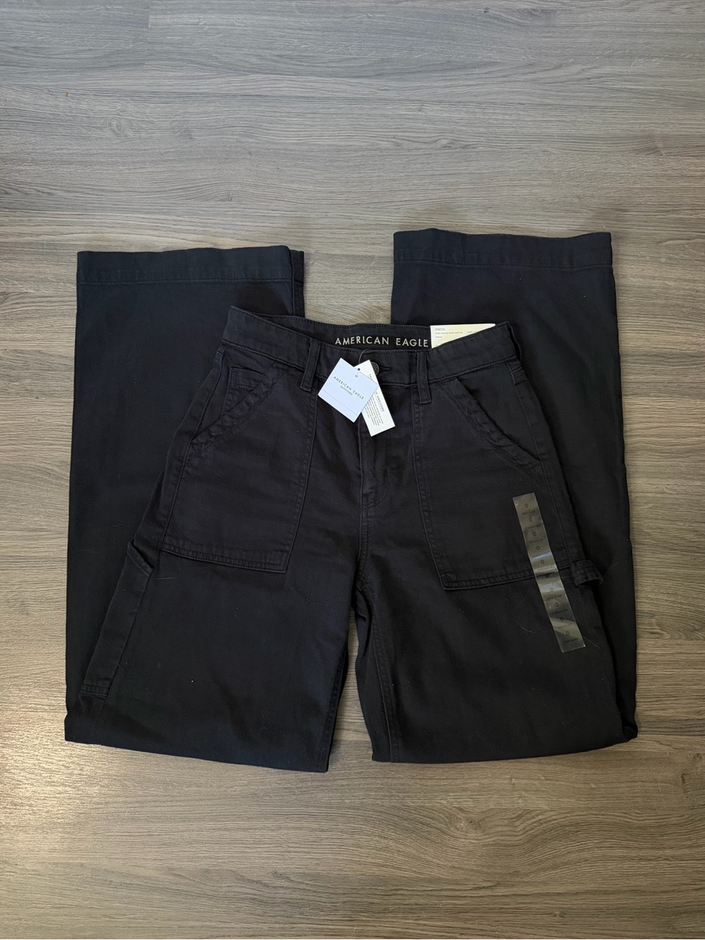 NWT American Eagle Black Super High Rise Baggy Wide Leg Carpenter Pants